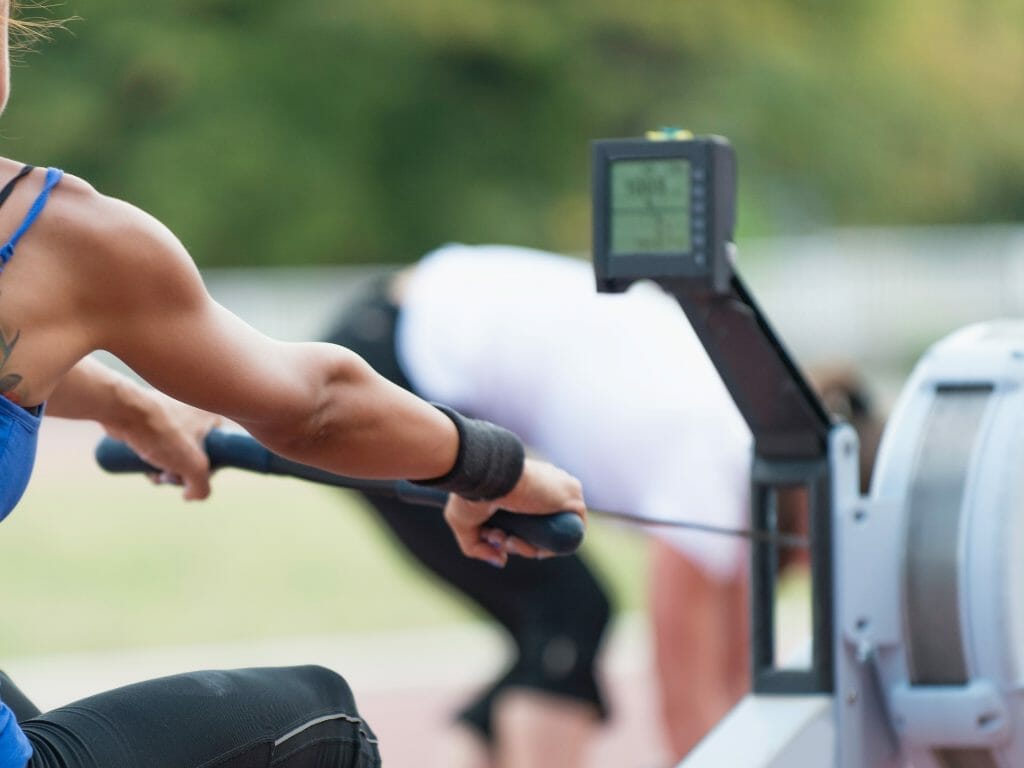 Exploring the Best Rowing Machine Apps and Online Classes